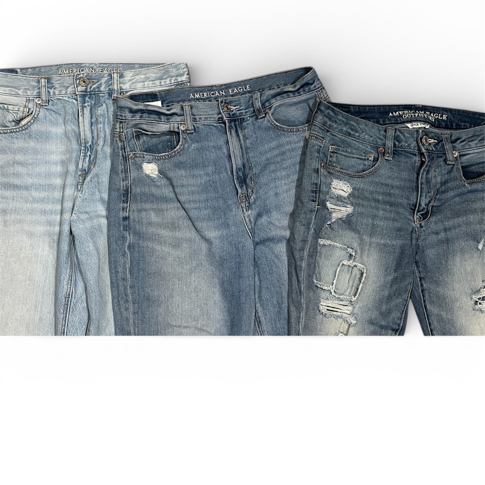 American Eagle Outfitters Women's Distressed Jeans (Bundle of 3)